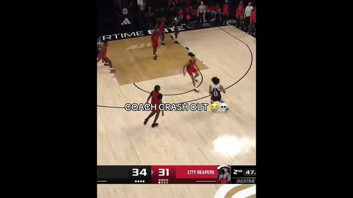 I think coach knew they were giving up a bucket 🙃