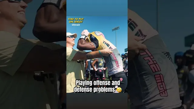 It’s not easy when you play both sides 😭💀