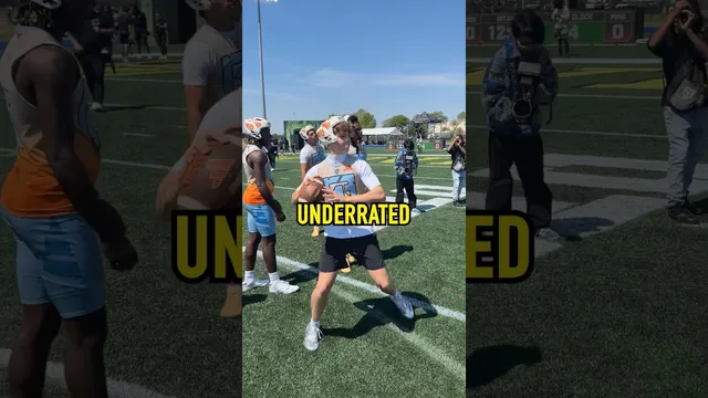 Knox Kiffin really does this. 🫵
