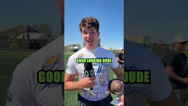 I’m wearing that Aaron Donald rn 😭