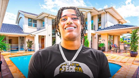 Diamant Blazi Shows Off $300,000 Jewelry Collection And House!