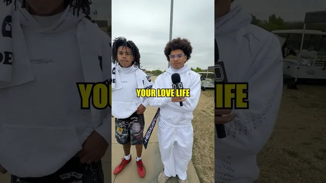 Describe Your Love Life in Football Terms 🫣