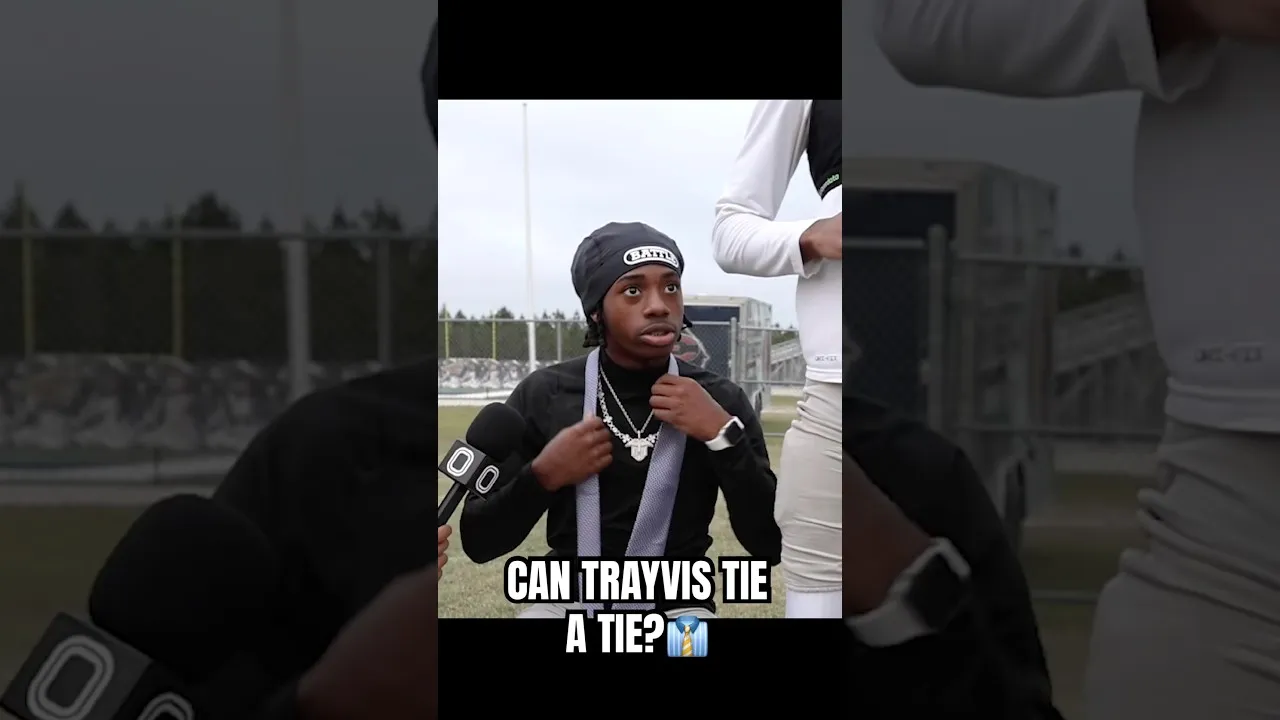 We just caught him on an off day 😭 TAP IN TO WATCH THE SEASON FINALE OF THE TRAYVIS HUNTER SHOW 🔥