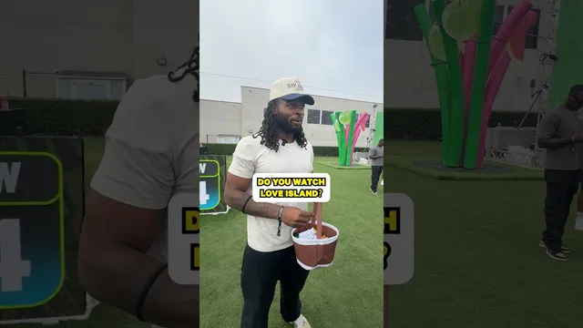 NAJEE HARRIS GOES IN THE BUCKET 🔥