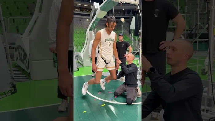 Why was bro was floating there 😭😭