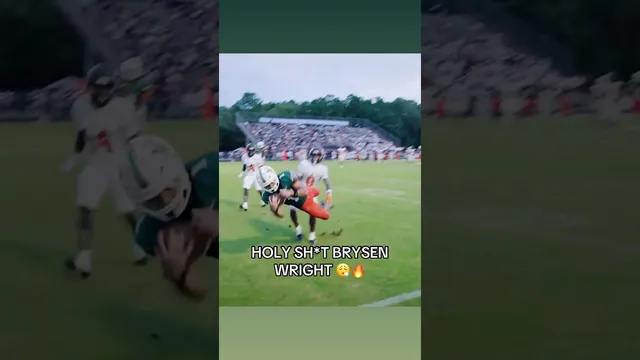 Bro said screw the gloves 😤 TAP IN TO WATCH THE BRYSEN WRIGHT SHOW 🔥