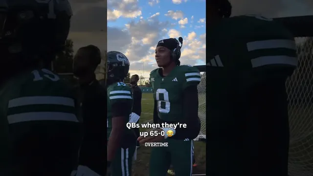 QB to Offensive Coordinator real quick lmaoo 💀