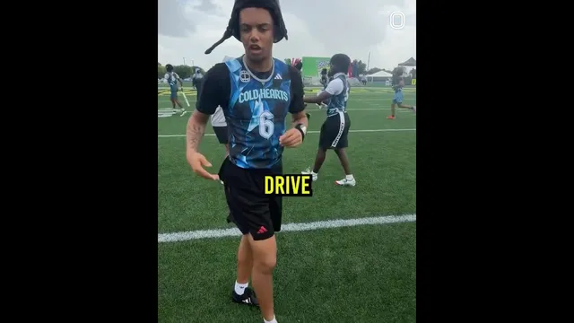 Stood on biz 💯 join the stream we live right now!!